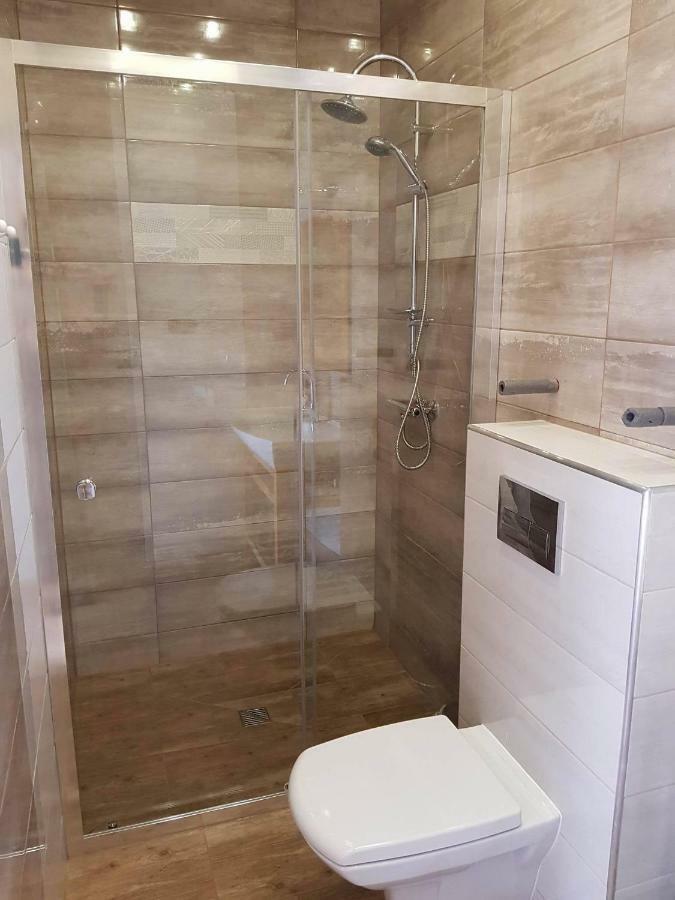 Nad Jeziorem Charzykowy Exteriör bild